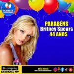 Britney Spears: A Eterna Princesinha do Pop Brilha aos 44!