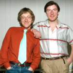 “Don’t Look Back”: O Hino Oitentista do The Korgis que Virou Clássico no Brasil com Sol de Verão”