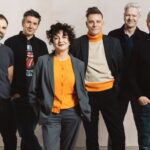 Deacon Blue, o grupo escocês deu uma nova energia ao clássico “I’ll Never Fall In Love Again”.
